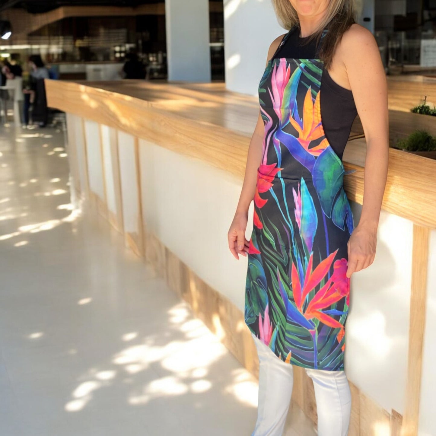 Apron Tropic Paradise Floral