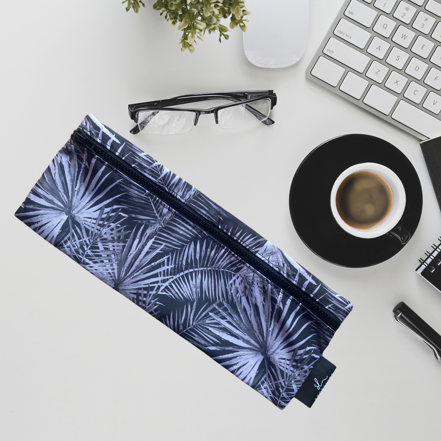 Pencil Bag Island Palm Grey