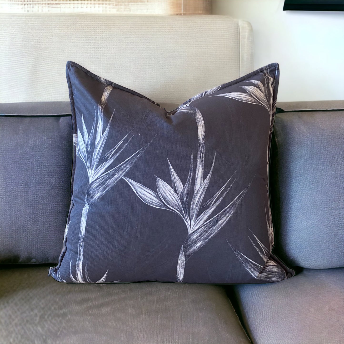 Cushion Cover Strelitzia Dark