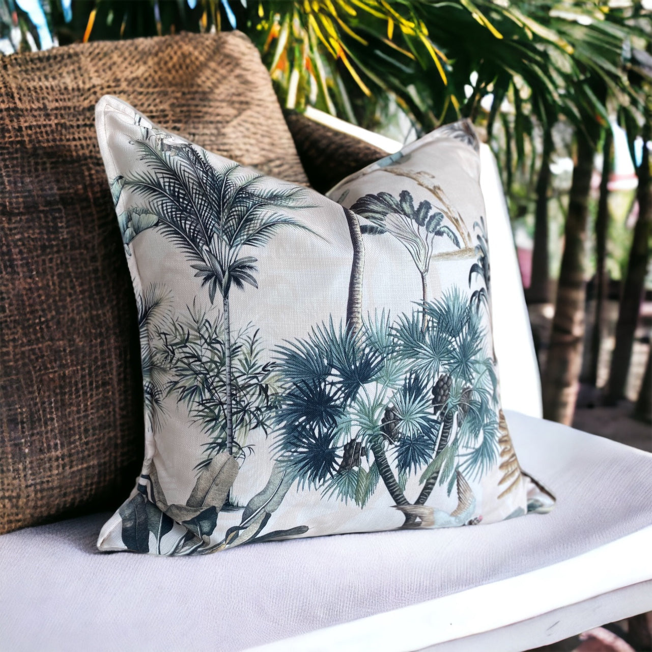 Shoreline Exotic Zanana Light Cushion Cover