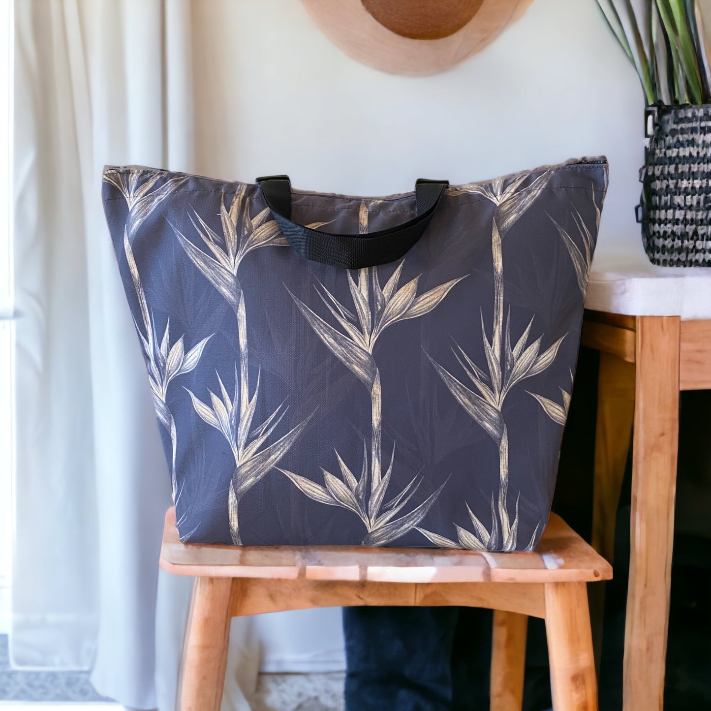 Extra Large Everyday Bag  Vintage Strelitzia Dark