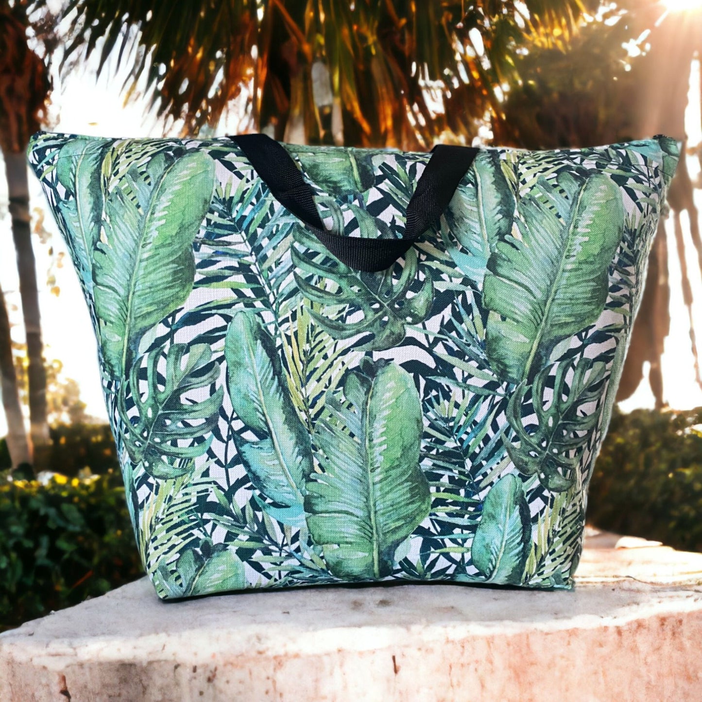 Shoreline Extra Large Everyday Bag Tropical Leaf