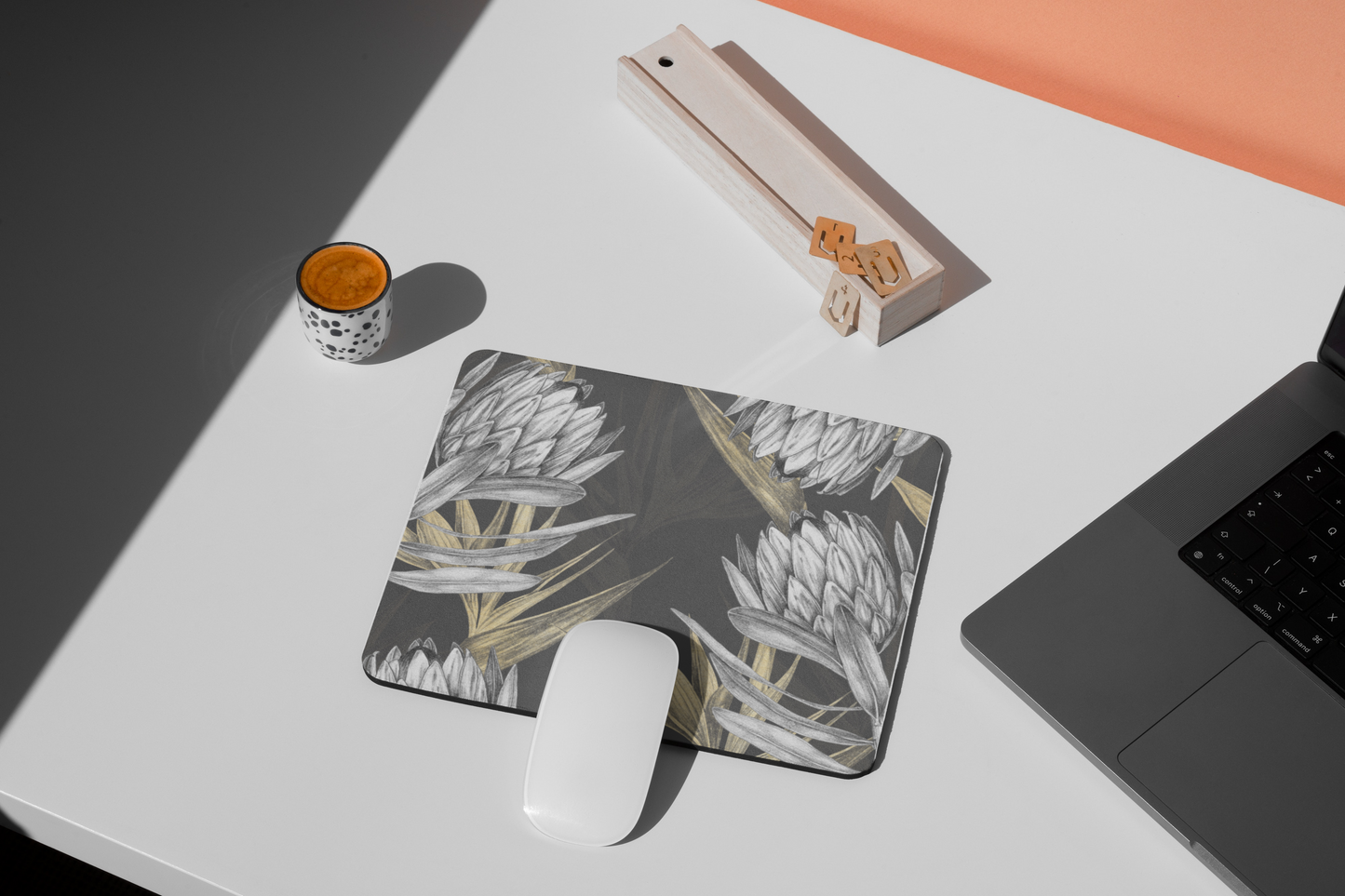 Shoreline Mousepad Vintage Protea Dark