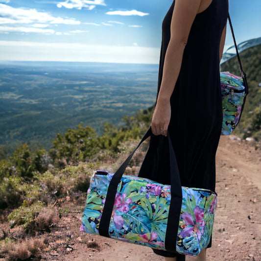 Shoreline Family Cooler Bag Valdivian Watercolour