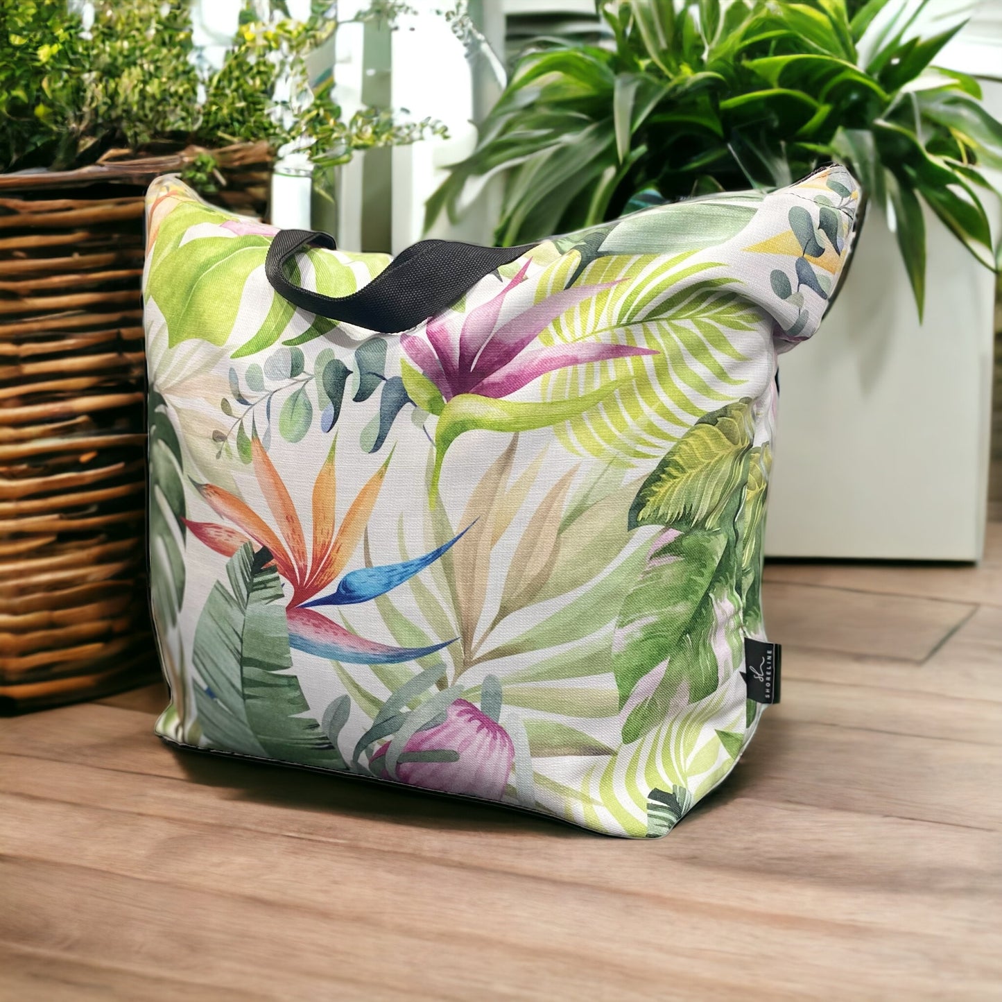 Shoreline Extra Large Everyday Bag Orchid Tropics Light
