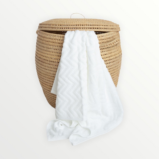 Shoreline 100% Cotton Embossed Bath Towel White